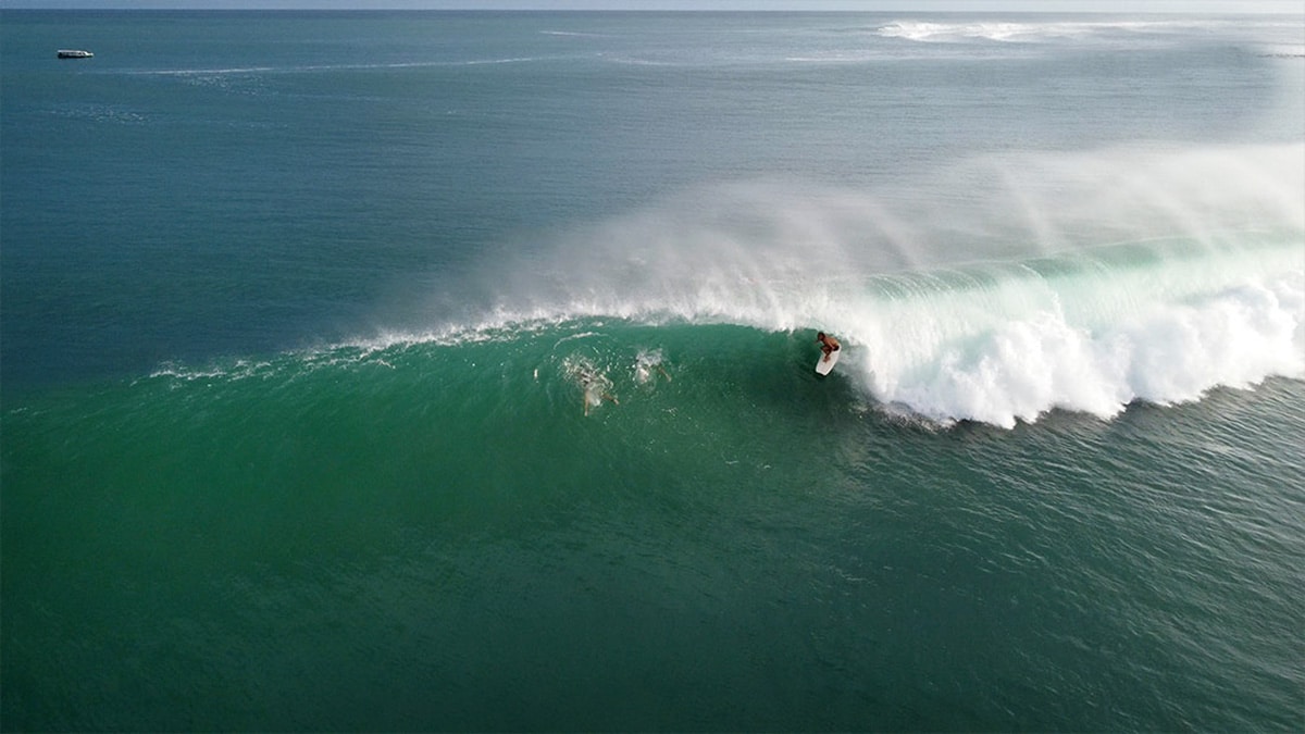 Home | Carve Surfing Magazine | Surfing News, Video, Guides